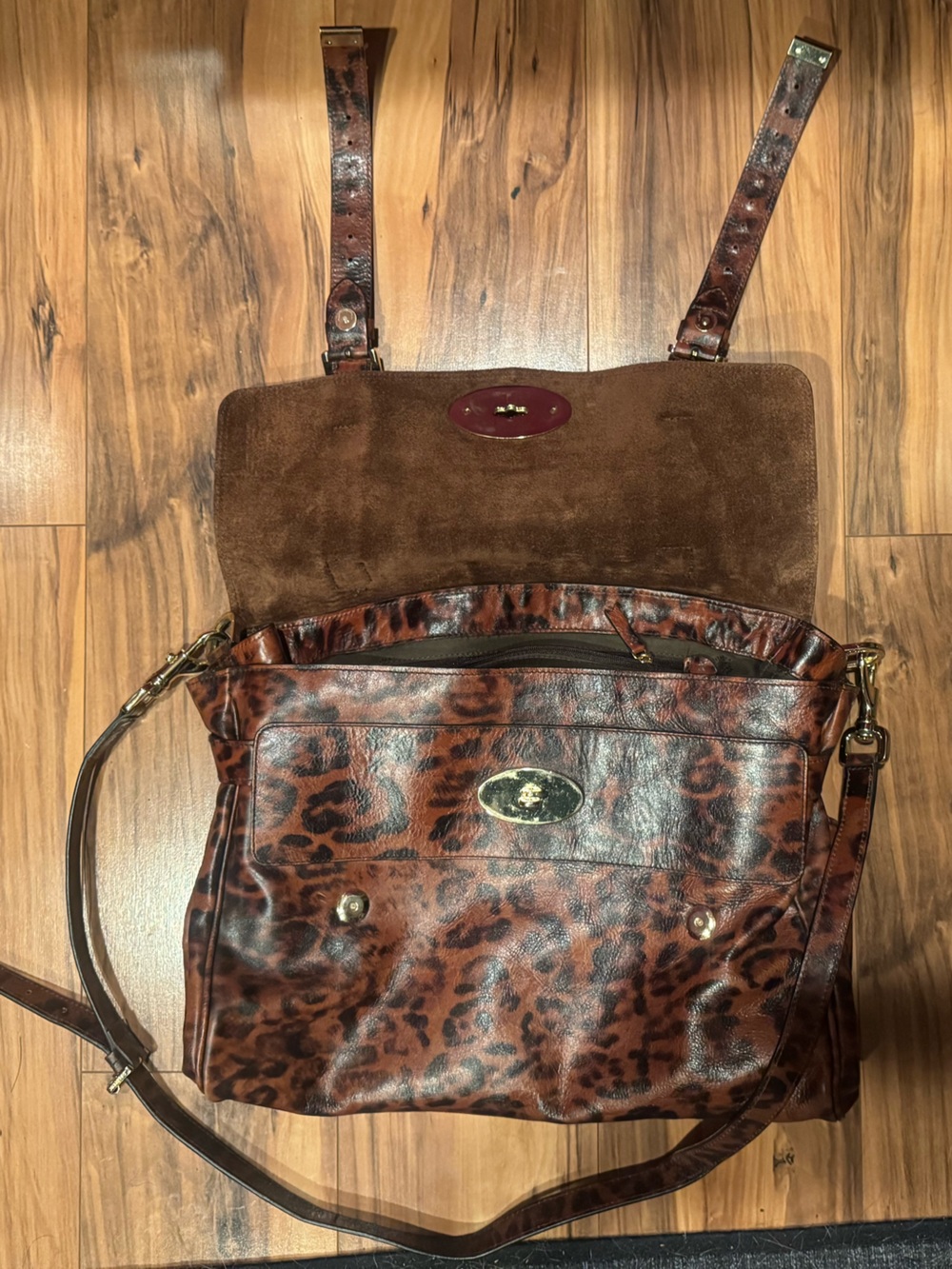 Mulberry Leopard Oak Leather Alexa Bag - Picture 9 of 10